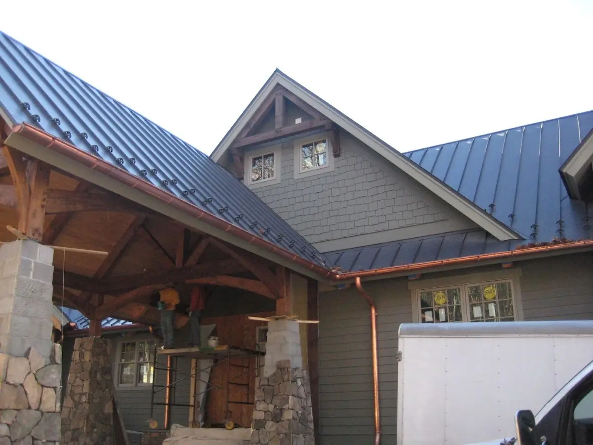 Craftsman Roofing team delivering quality roofing work in Elvan